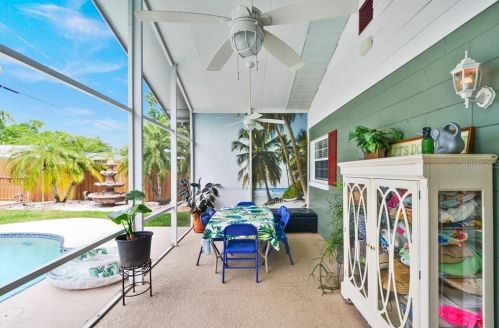 4749 Wind St, Orlando FL  32812-2729 exterior