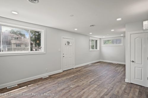46 Capri Dr, Bricktown NJ  08723-7633 exterior