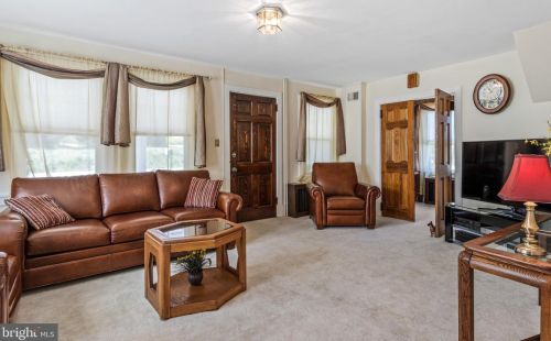 123 Old Kennett Rd, Kennett Sq PA  19348-2631 exterior