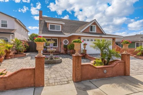 23602 Atmore Ave, Long Beach, CA 90745-5710