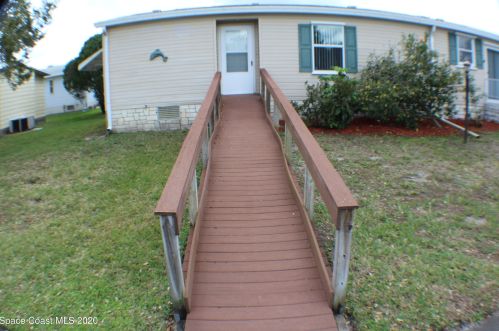 7509 Montauk Ave, Sebastian FL  32976-7798 exterior