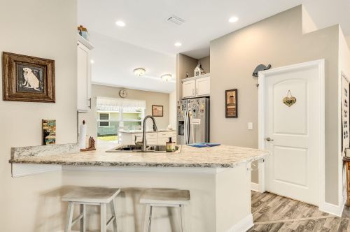 725 Beard Ave, Sebastian FL  32958-4811 exterior