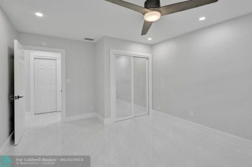 3850 36th Ave, Hollywood FL  33021-1900 exterior