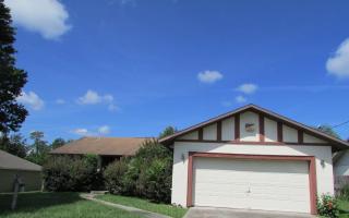 2568 Vaughn Ave, Deltona, FL 32725-2219