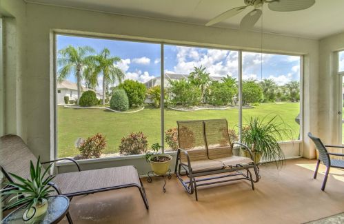 2217 Preservation Green Ct, Ruskin FL  33573-4418 exterior