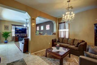 2591 Los Alamos St, Gilbert, AZ 85295-9041