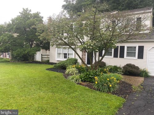152 Trappe Ln, Langhorne, PA 19047-1434