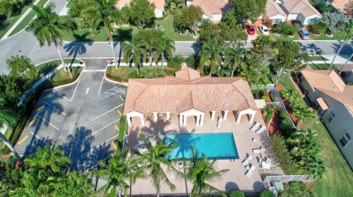 6169 Lake Hibiscus Dr, Delray Beach FL  33484-4620 exterior