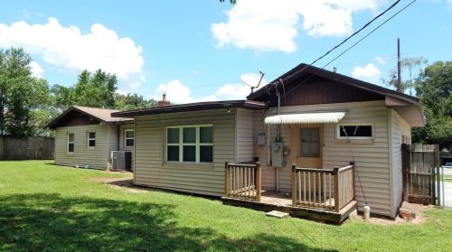 14307 21st St, Dade City FL  33523-3226 exterior
