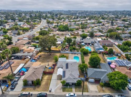 1740 Skyline Dr, Lemon Grove, CA 91945-4214