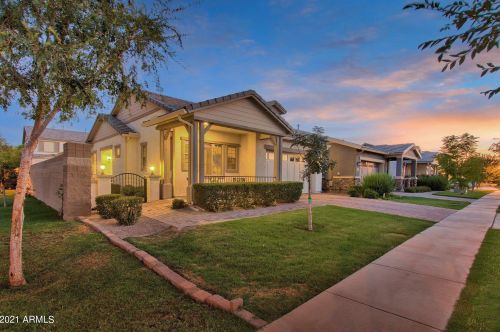 3163 Austin Dr, Gilbert, AZ 85296