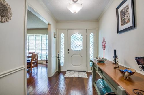 625 Magnolia St, Denton, TX 76201-0822