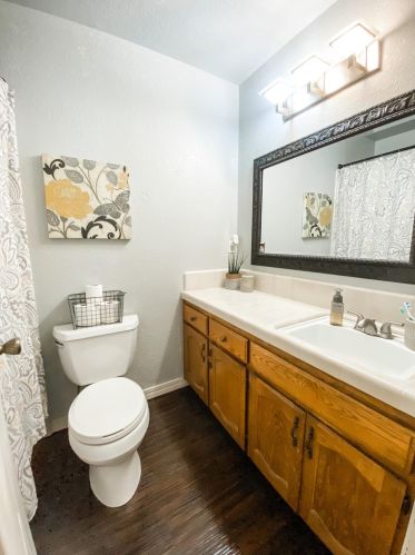 1632 Dickey Ct, Ripon CA  95366-3607 exterior