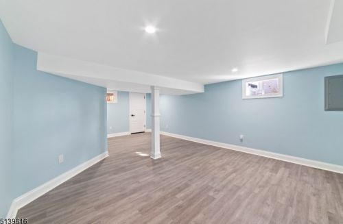 8 Mary Ln, Fanwood NJ  07023-1009 exterior