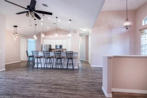 10290 Strike Ln, Bonita Springs FL  34135-6742 exterior