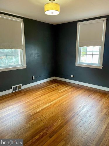 115 Arlington Ave, Camden NJ  08107-1901 exterior