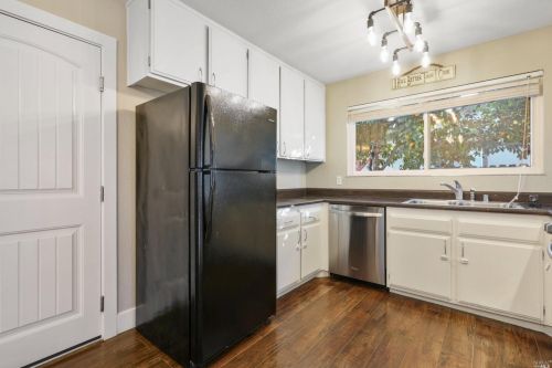 615 Devonshire Dr, Liberty Farms CA  95620-2210 exterior