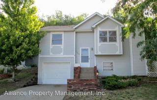 1002 Connecticut Ave, Manhattan KS  66502-1757 exterior