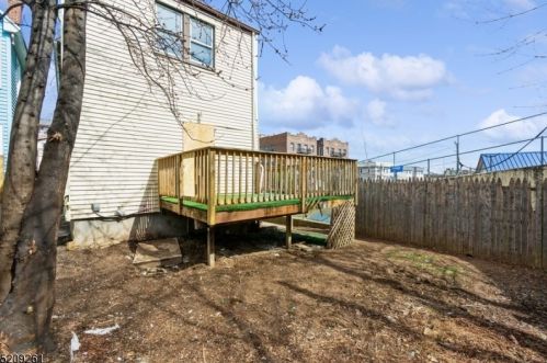 39 Elmwood Ave, Irvington NJ  07111-1955 exterior