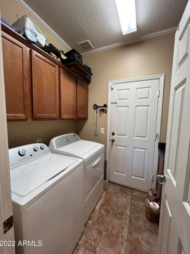 2110 Indigo Dr, Chandler, AZ 85286-4994