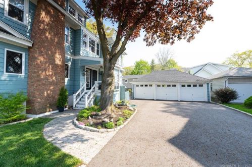 53 Grant St, Milford CT 06460-5310 exterior