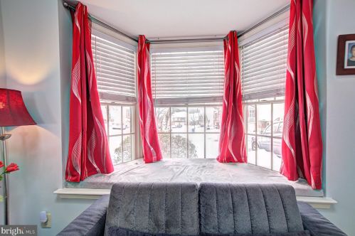 15 Willow Ct, Downingtown PA  19335-3400 exterior