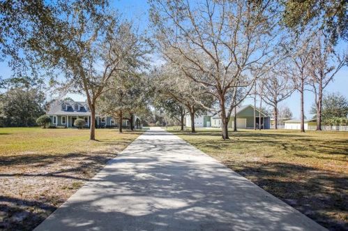 31125 Wekiva River Rd, Mount Plymouth, FL 32776-9004