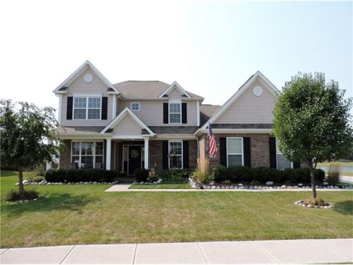 6529 Dickens Xing, Woodbury, IN 46055-6075