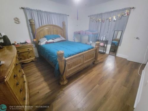 6901 16 Ct, Hollywood FL 33027-2315 exterior