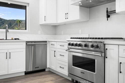 2116 Conchita St, Glendale CA  91208-2508 exterior