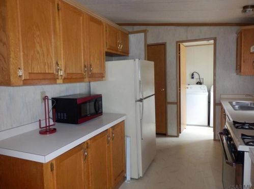 161 Plank Rd, Somerset, PA 15501-2323