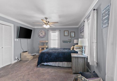 410 Beaver St, Beaver Dam WI  53916-1622 exterior