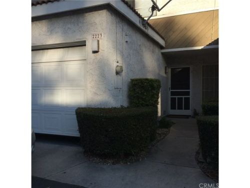 2223 Smoke Tree Ln, Ontario, CA 91762-6711