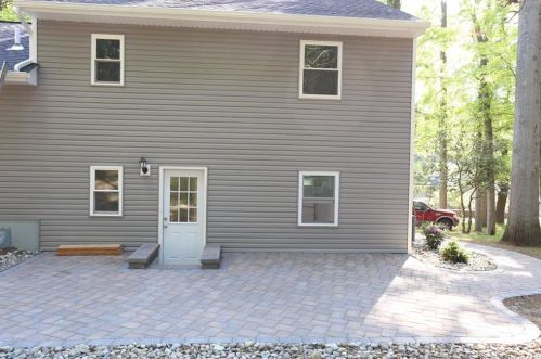 64 Green Rd, West Nyack NY  10994-2602 exterior