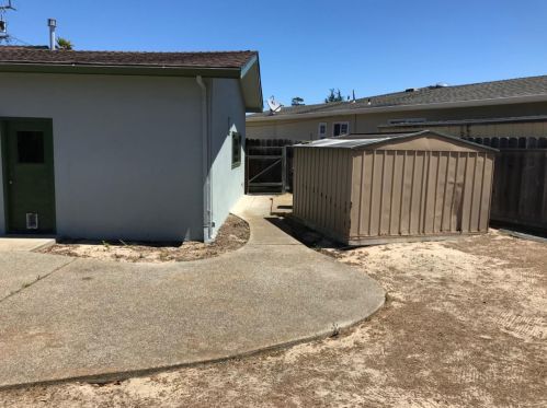 3002 Liberty Ct, Marina CA  93933-3619 exterior