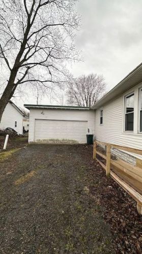 8 Belmont Ave, Mount Vernon OH  43050-1648 exterior