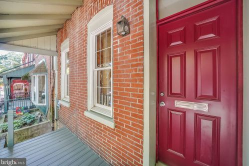 816 9th St, Wilmington, DE 19801-4304