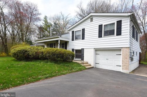 1506 Garden Rd, Lansdale, PA 19446-1123