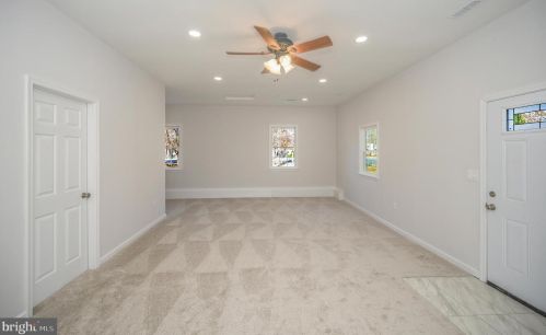 10511 Holleybrooke Dr, Spotsylvania VA  22553-1635 exterior