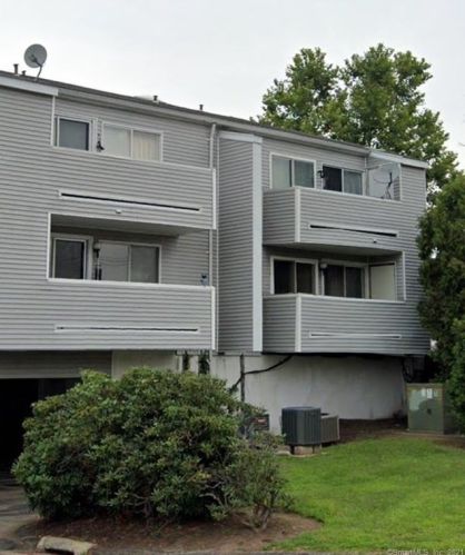 1455 Madison Ave, Bridgeport CT  06606-4544 exterior