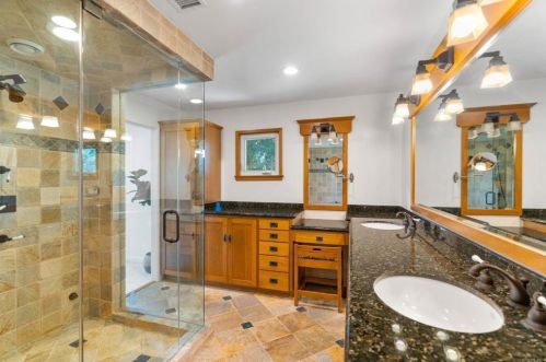 1322 Hamilton Ln, Escondido CA  92029-4316 exterior