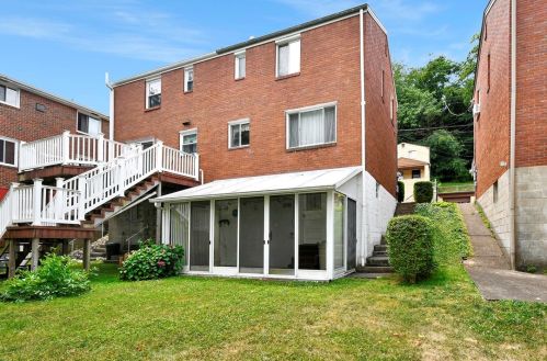 3147 Glendale Ave, Pittsburgh PA 15227-2829 exterior