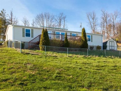 122 Dena Nix Ln, Hendersonville, NC 28792-8704