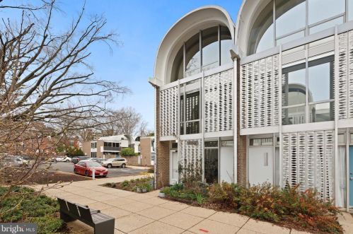 1316 4th St, Washington, DC 20024-2202