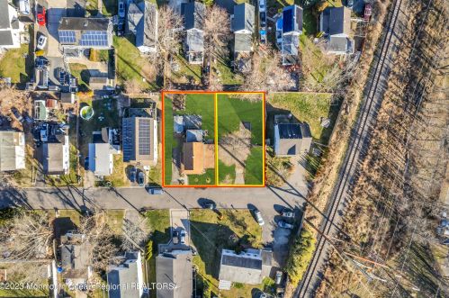 25 Mill St, Tinton Falls, NJ 07724-3414
