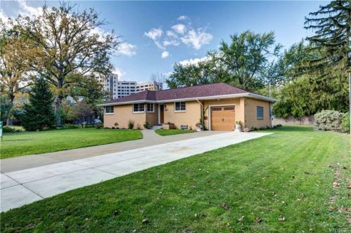 159 Mona Dr, Buffalo NY  14226-4125 exterior