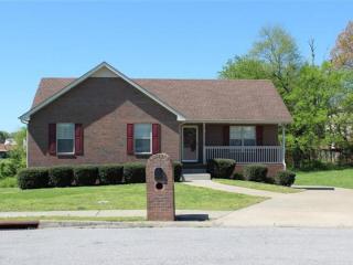 3241 Veranda Cir, Clarksville, TN 37042-8145