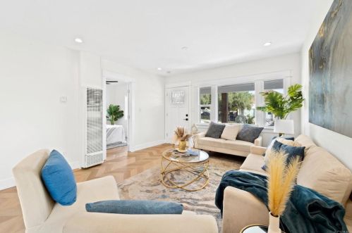 244 27th St, San Diego CA  92102-3118 exterior