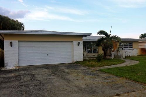 8651 17th Ct, Hollywood, FL 33024-3325