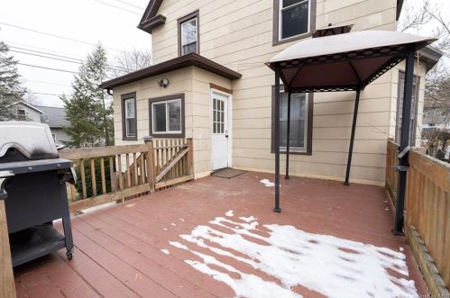 122 Innis Ave, Poughkeepsie, NY 12601-2801